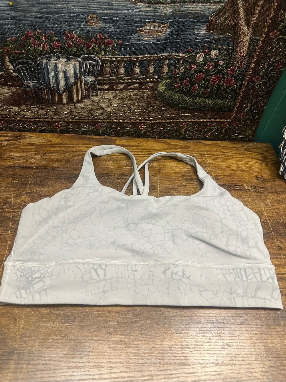 Lululemon sport bra